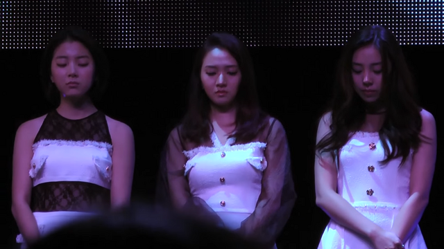 File:Ifty concert.png