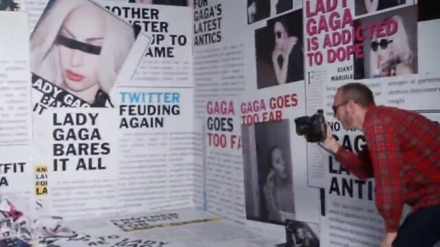File:Do What U Want - Music video 014.jpg