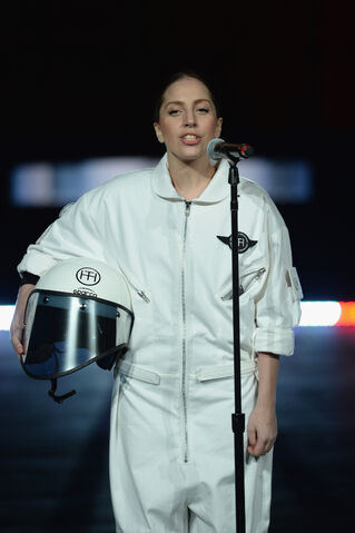File:11-10-13 artRAVE Volvantis 005.jpg