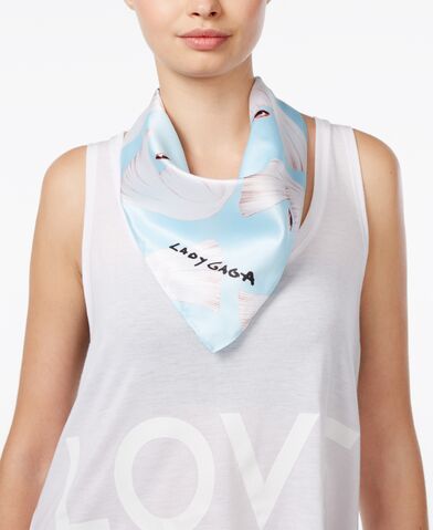 File:Love Bravery - Scarf 002.jpg