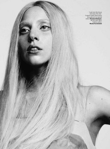 File:Harper'sBazaar-Oct-2011-02.jpg
