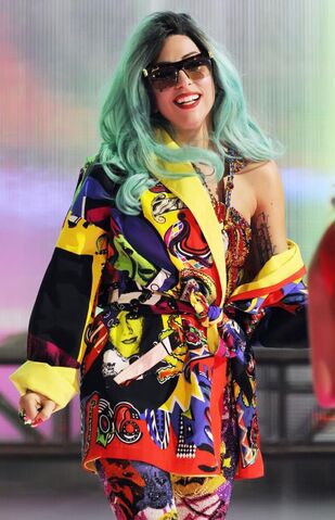 File:6-19-11 MMVA International Video of the Year 003.jpg