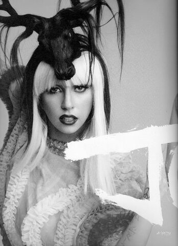File:Super Lady Gaga 037.jpg