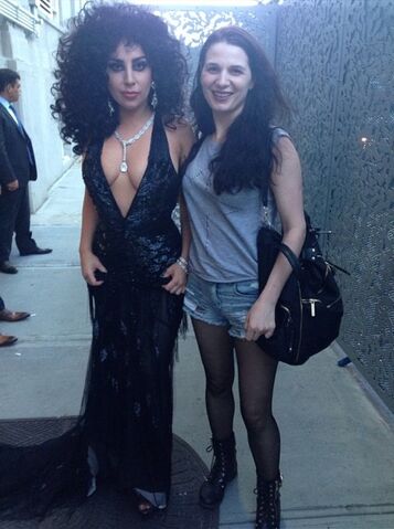 File:6-16-14 Arriving at a Studio in NYC 002.jpg
