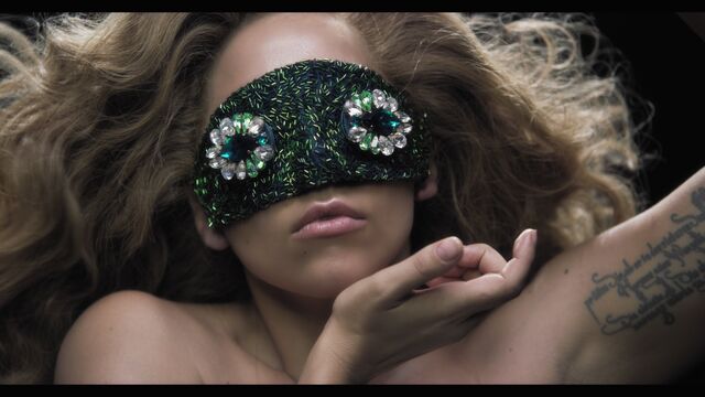 File:Applause Music Video 071.jpg