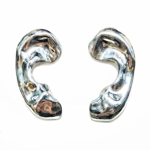 File:Fangophilia - Ear.jpg