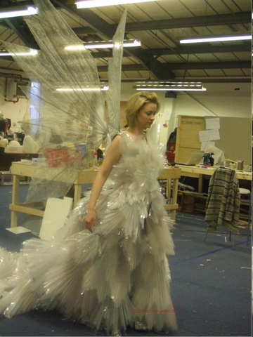 File:Fitting Living Dress 02.png