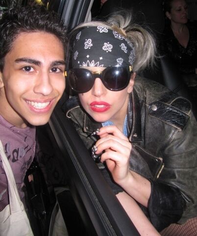 File:5-20-11 Leaving Saturday Night Live Rehearsals 002.jpg