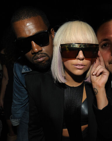 File:09-03-11 LA (DJ Reflex's birthday).jpg