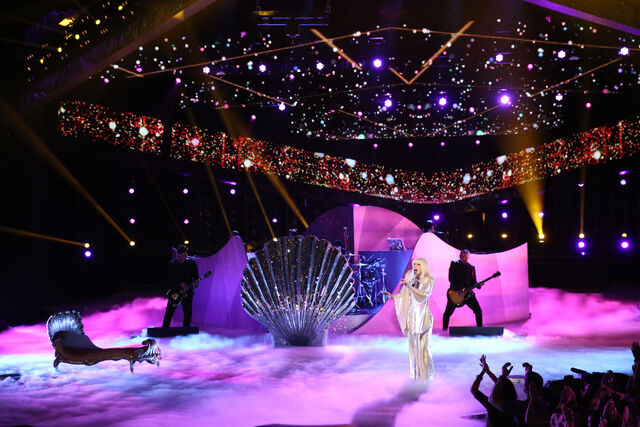 File:12-17-13 The Voice 004.jpg