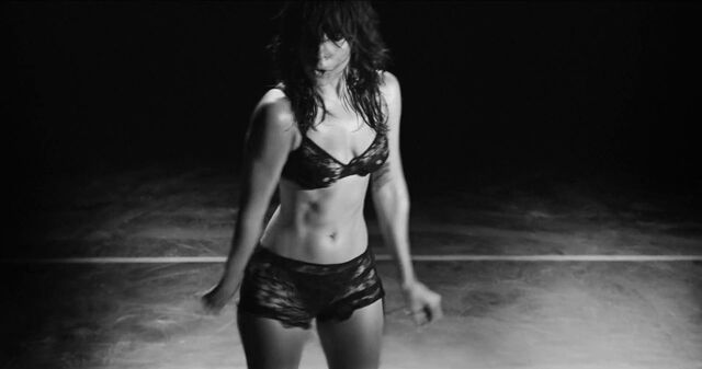 File:Applause Music Video 049.jpg