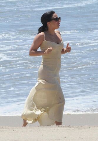 File:5-2-15 Beach in Malibu 002.jpg