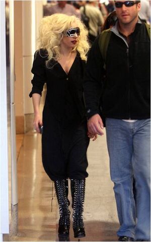 File:At airport 2.jpg
