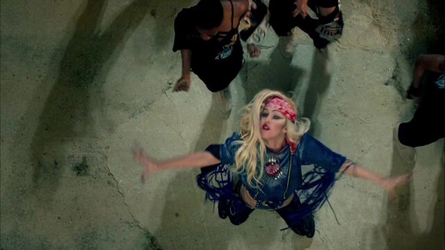 File:Lady Gaga - Judas 448.jpg