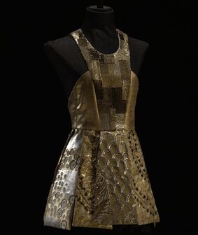 File:Teresa Martins outfit 001.jpg