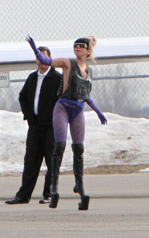 File:TorontoAirportOutside.jpg
