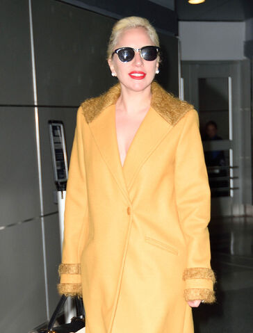 File:11-2-15 Arriving at JFK Airport in NYC 002.jpg