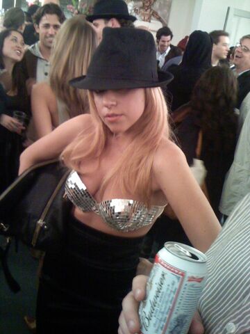 File:10-11-07 At Bjorn Iooss Show 002.jpg