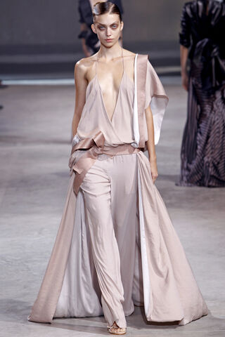 File:Haider Ackermann Spring 2011 RTW Gown.jpg