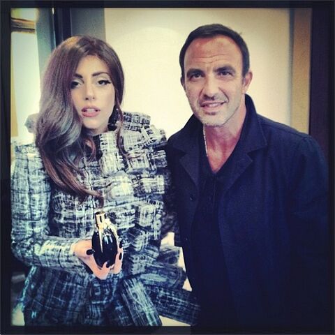 File:Gaga w Nikos Aliagas.jpg