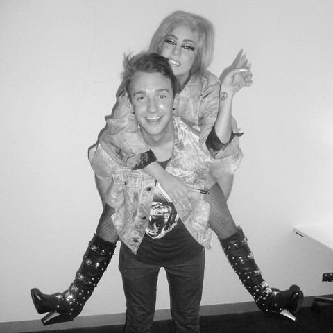 File:6-27-12 Backstage Meet and Greet 009.jpg
