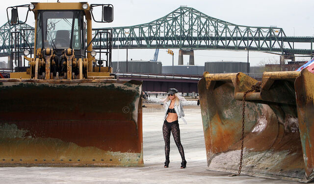 File:5-4-09 Angela Rowlings 006.jpg