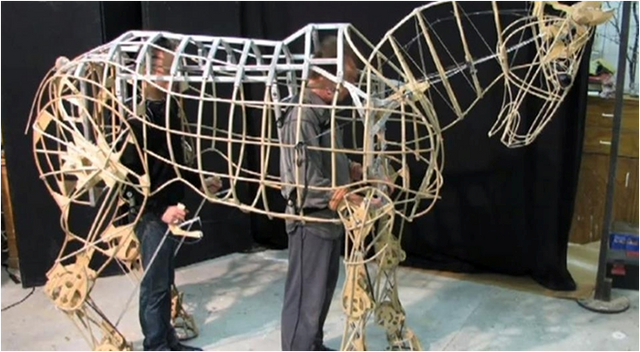 File:The Born This Way Ball Unicorn 001.png