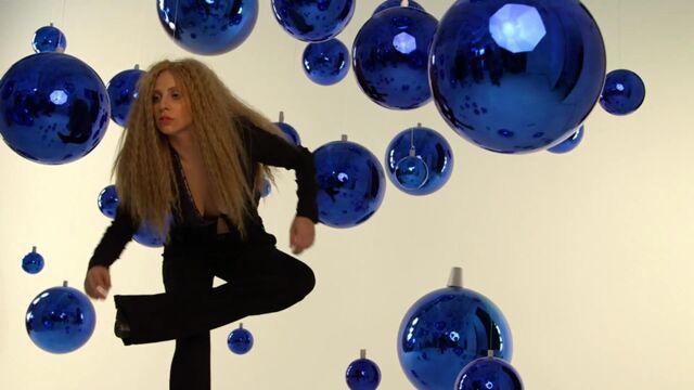 File:0-0-13 Patrick Demarchelier BTS 001.jpg