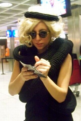 File:7-12-09 Dublin Airport.jpg