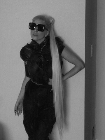 File:6-27-11 Amen Fashion 002.jpg