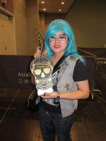 File:The Born This Way Ball Tour Monster pit key holder 5-3-12.jpg