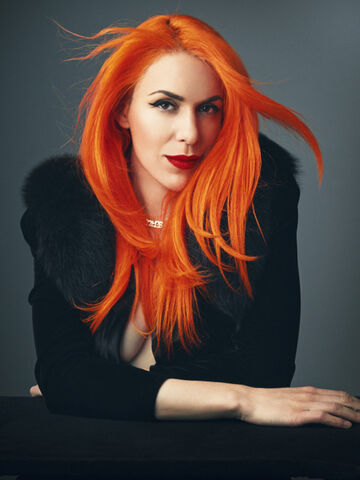 File:Kerin Rose Gold.jpg