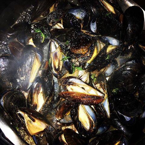 File:12-10-14 Instagram 002.jpg