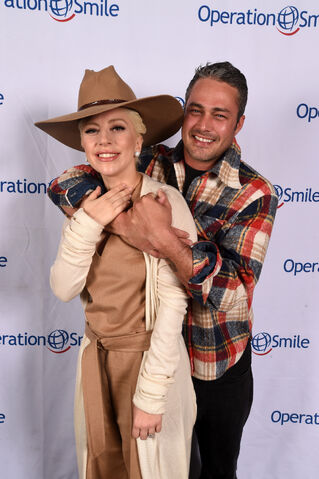 File:3-12-16 Arrival at Operation Smile's 5th Celebrity Ski & Smile Challenge at Utah Winter Olympic Park in Park City 002.jpg