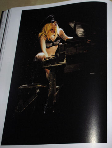 File:12-20-10 Terry Richardson 001.jpg