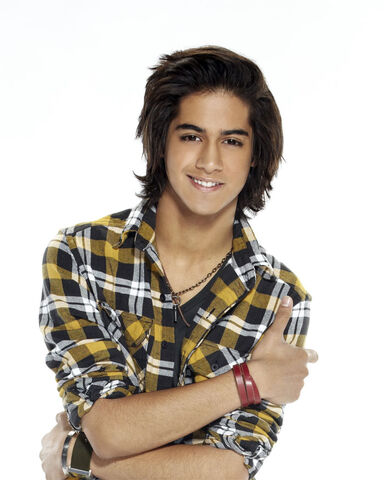File:Avan Jogia 2.jpg