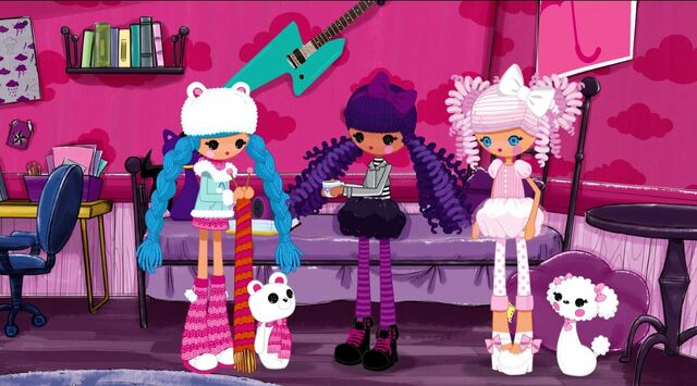 File:Lalaloopsygirls .jpg