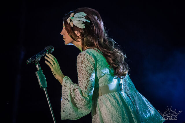 File:Lana-del-rey 28284972552 o.jpg