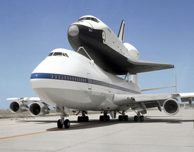 747 3