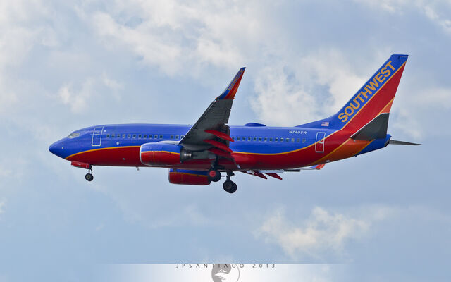 File:737.jpg