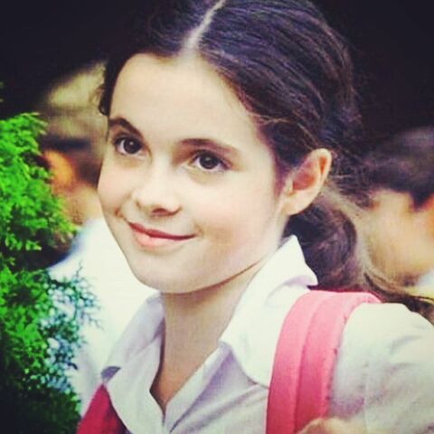 File:Young Vanessa.jpg