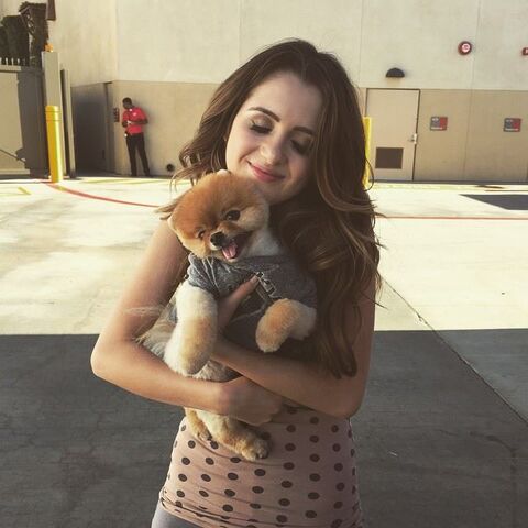 File:Laura with Jiff.jpg