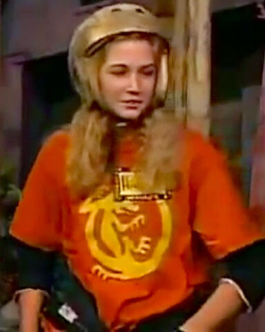 File:Hallie Devonis.jpg