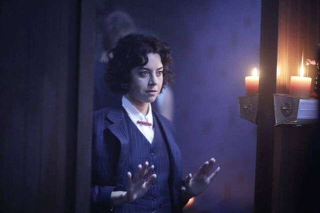 File:Promotional Image 1x05 Chapter 5 (3).jpg