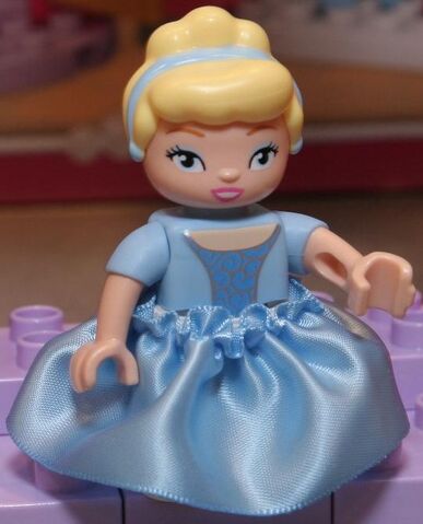 File:Cinderella duplo.jpg