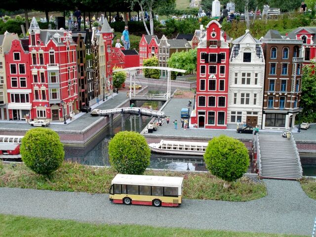 File:Lego Amsterdam 1.jpg