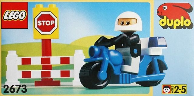 File:DUPLO Police Motorcycle.jpg