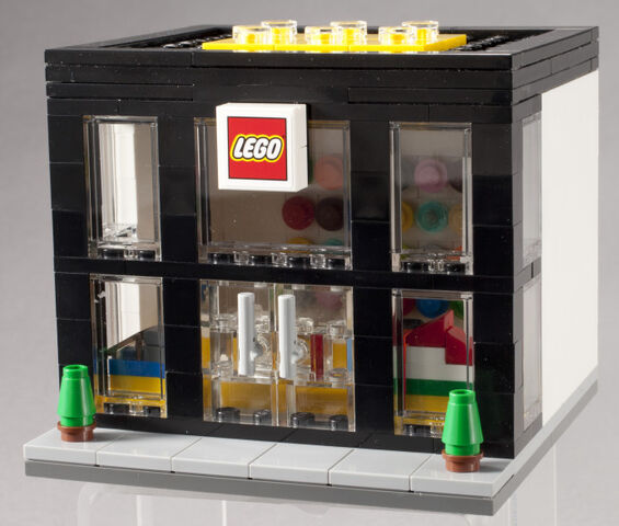 File:RealLEGOLEGOStore.jpg