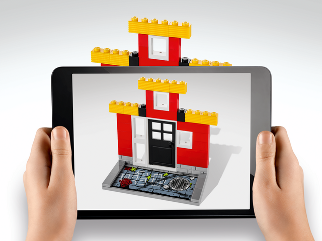File:Lego-fusion-town-master capture.png