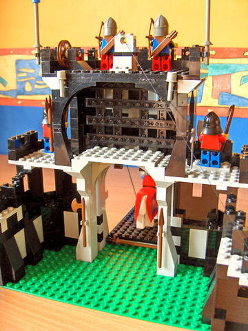 File:6085 Guardhouse.jpg